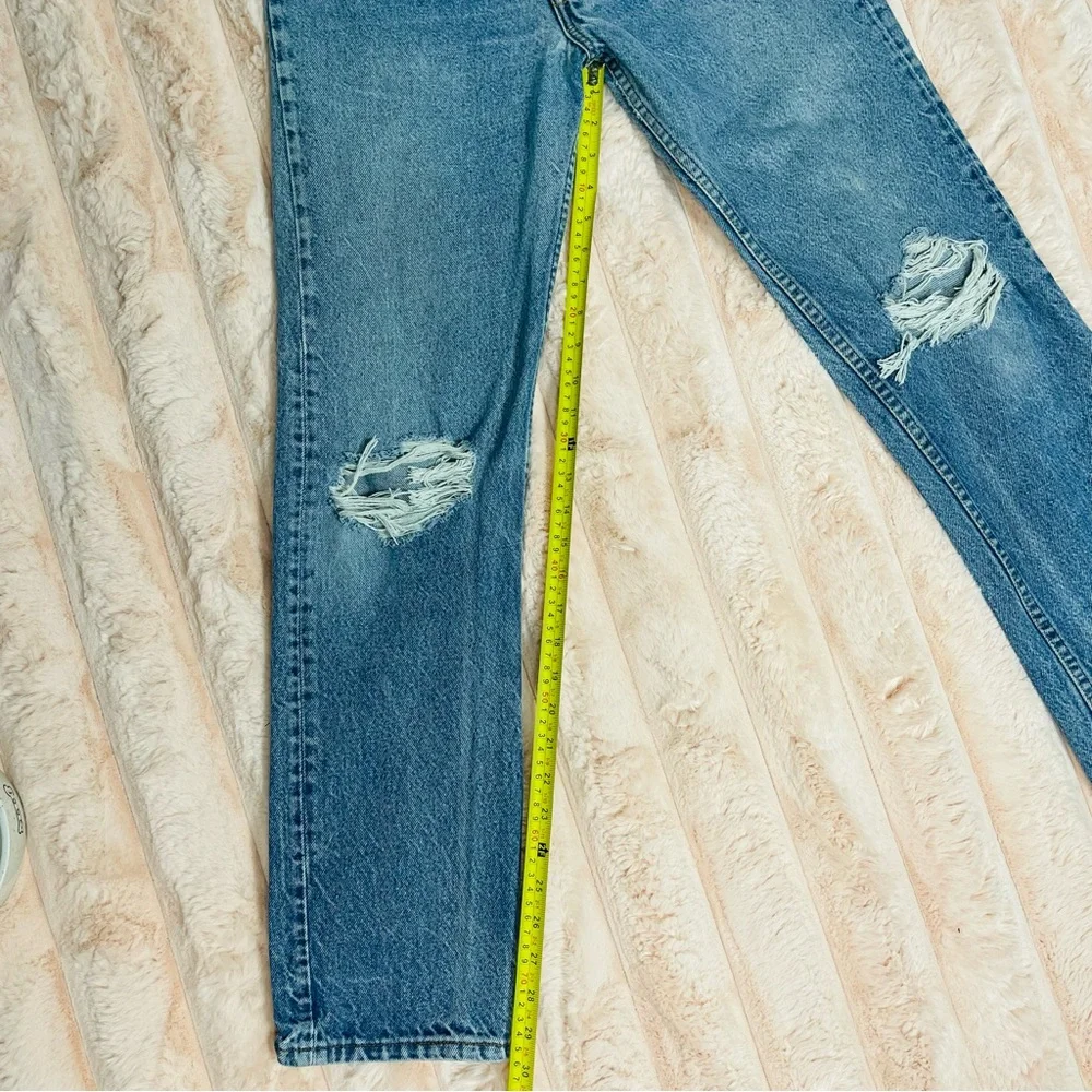 ✨ Levi's High Rise Straight Leg Jeans with Custom Distressing ✨ - Picture 7 of 16